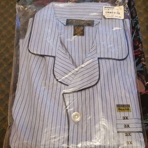 Mens long-sleeved sleep top